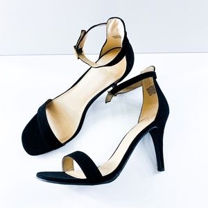 *NEW* MATERIAL GIRL BLACK HEELS